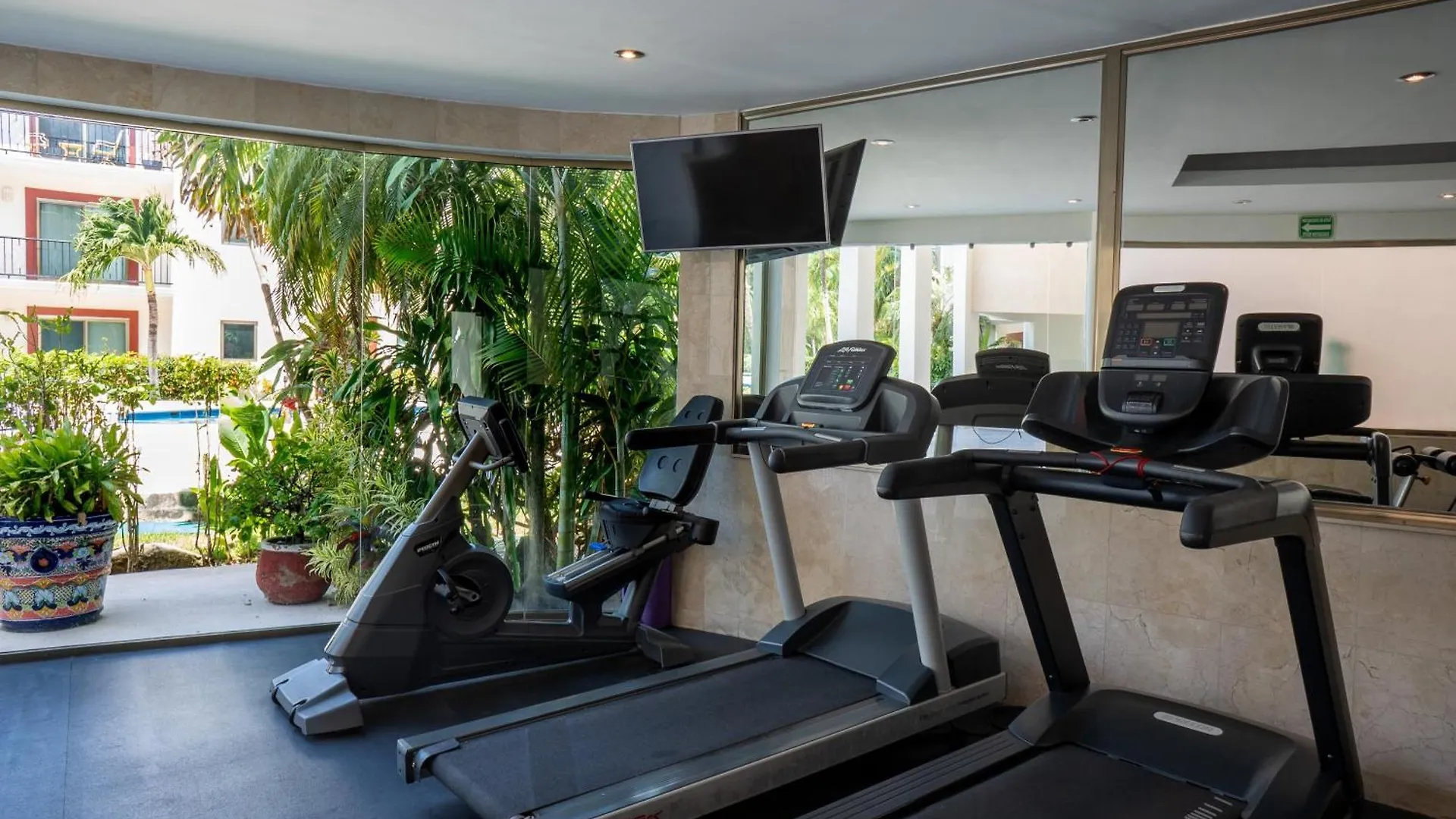 Paseo Del Sol Reef 305 Condo Playa del Carmen
